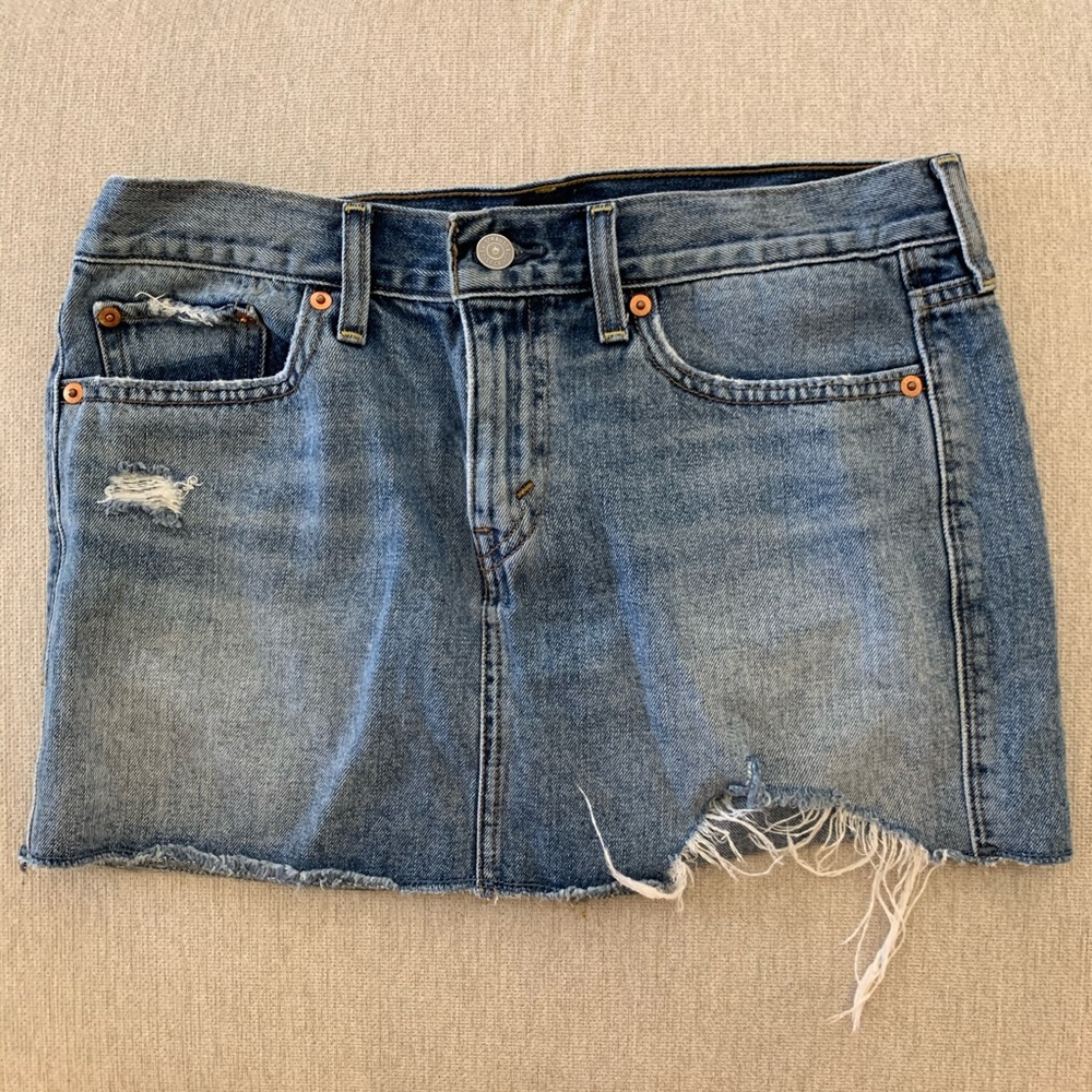 Levi’s Mini Skirt
